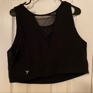 Sports Bra w/Mesh Cutout Detail (Back & Front)